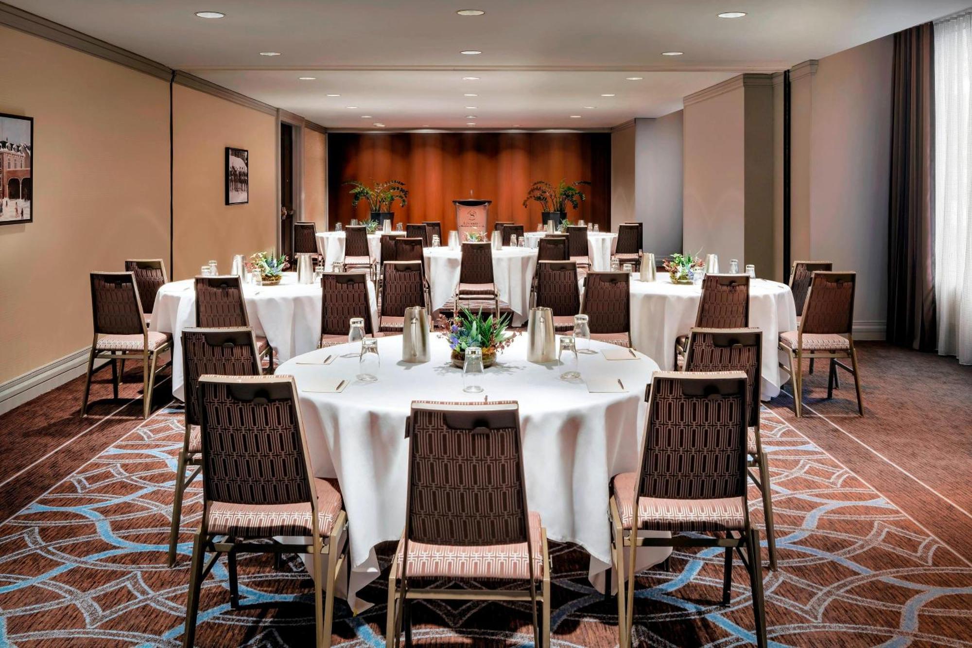Hotel Le Centre Sheraton Montréal